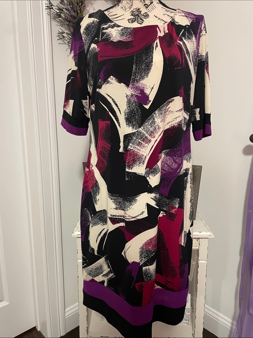 R&K Abstract Brushstroke Midi Dress in Purple, Black and Cream